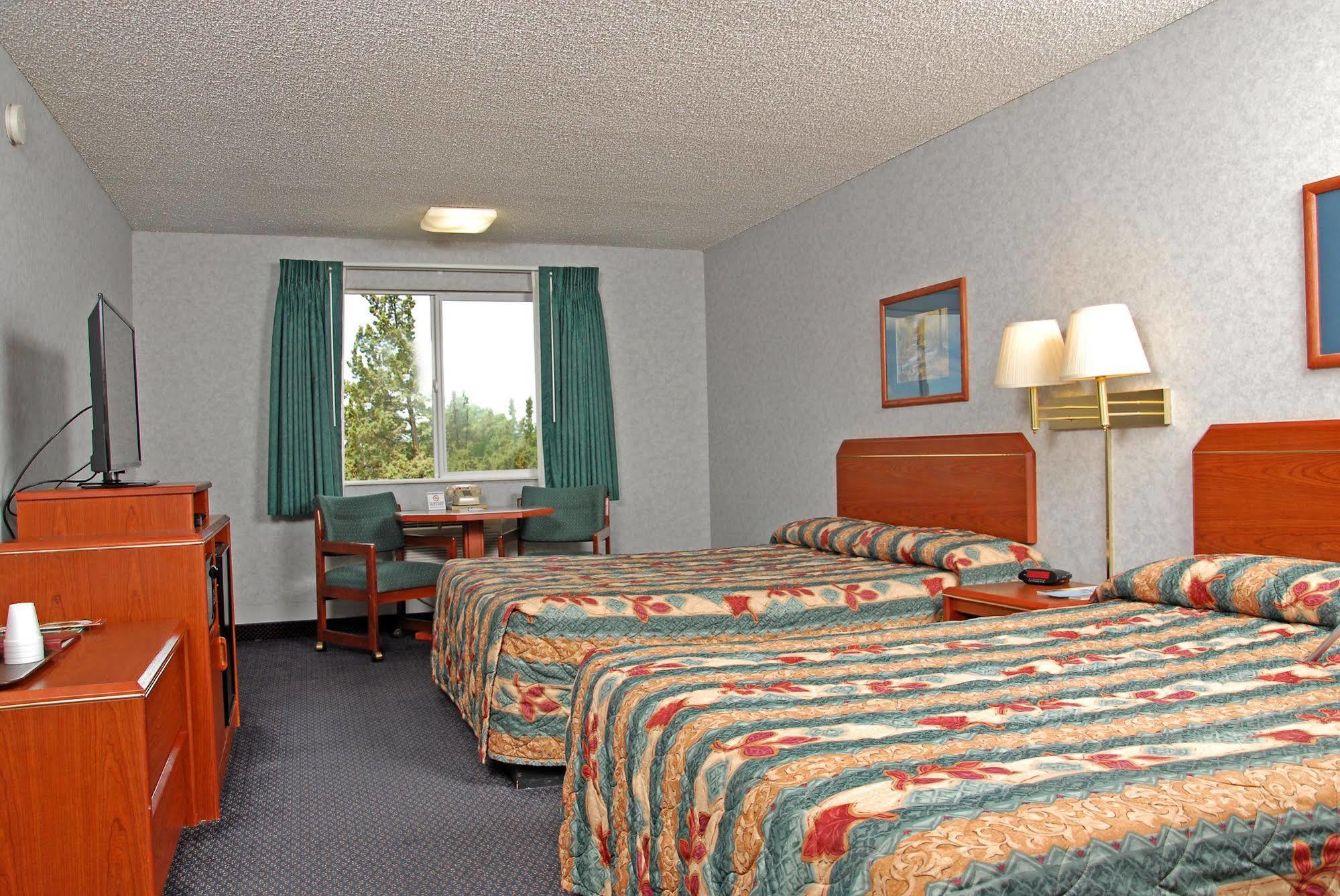 Redmond Inn Екстер'єр фото