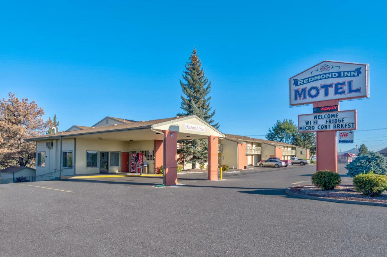 Redmond Inn Екстер'єр фото